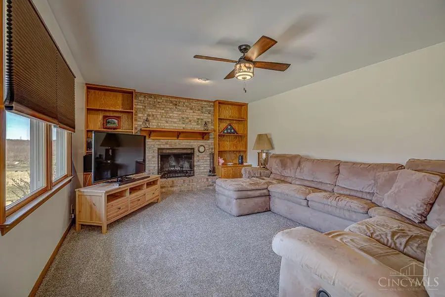 2405 Smith Road, Hamilton, OH 45013 - #2