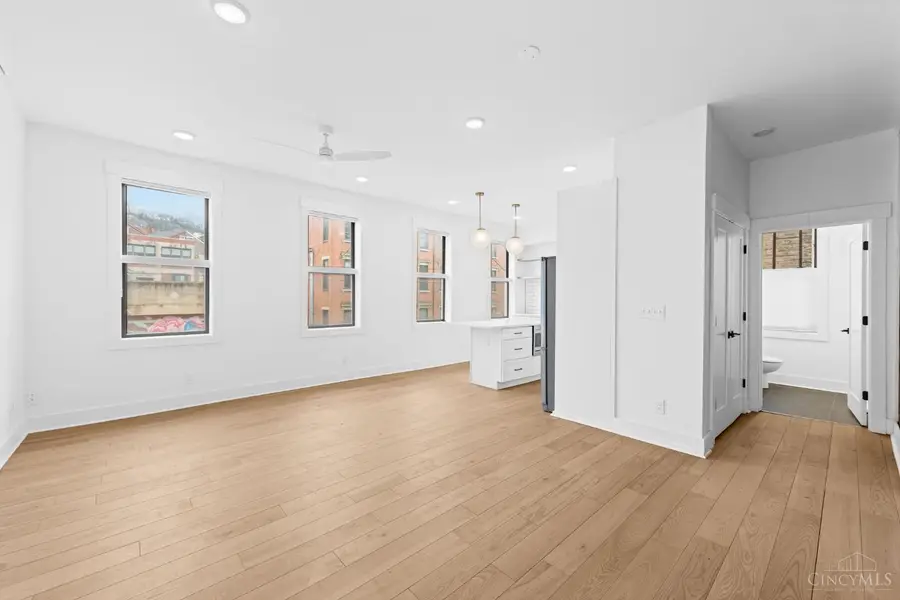 1909 Race Street #2, Cincinnati, OH 45202 - #3