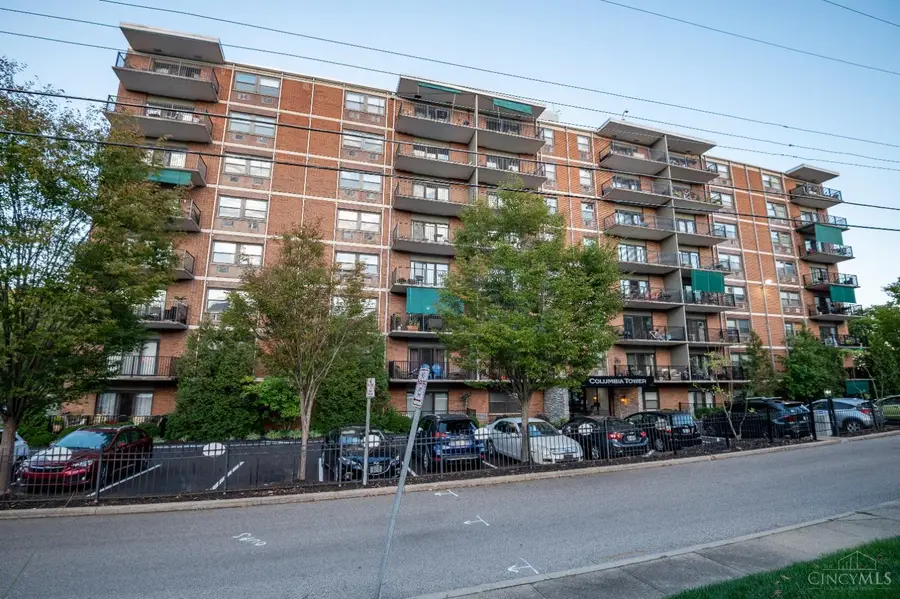 1815 Wm H Taft Rd Road #207, Cincinnati, OH 45206 - #2