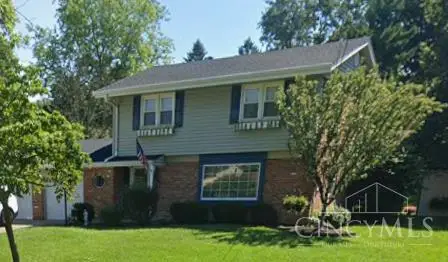 5690 Candlelite Ter, Cincinnati, OH 45238