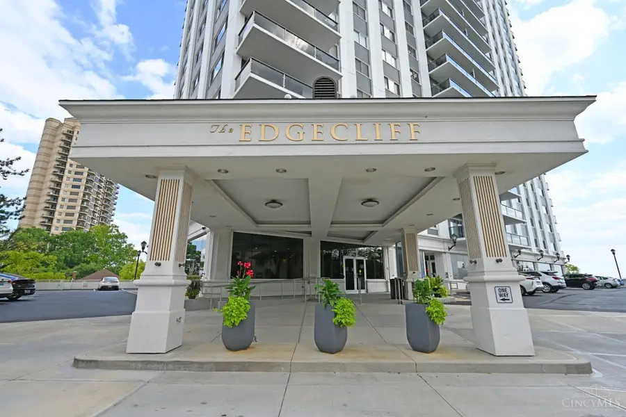 2200 Victory Parkway #2002, Cincinnati, OH 45206 - #2