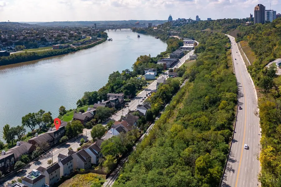 2207 Riverside Drive #C4, Cincinnati, OH 45202 - #3