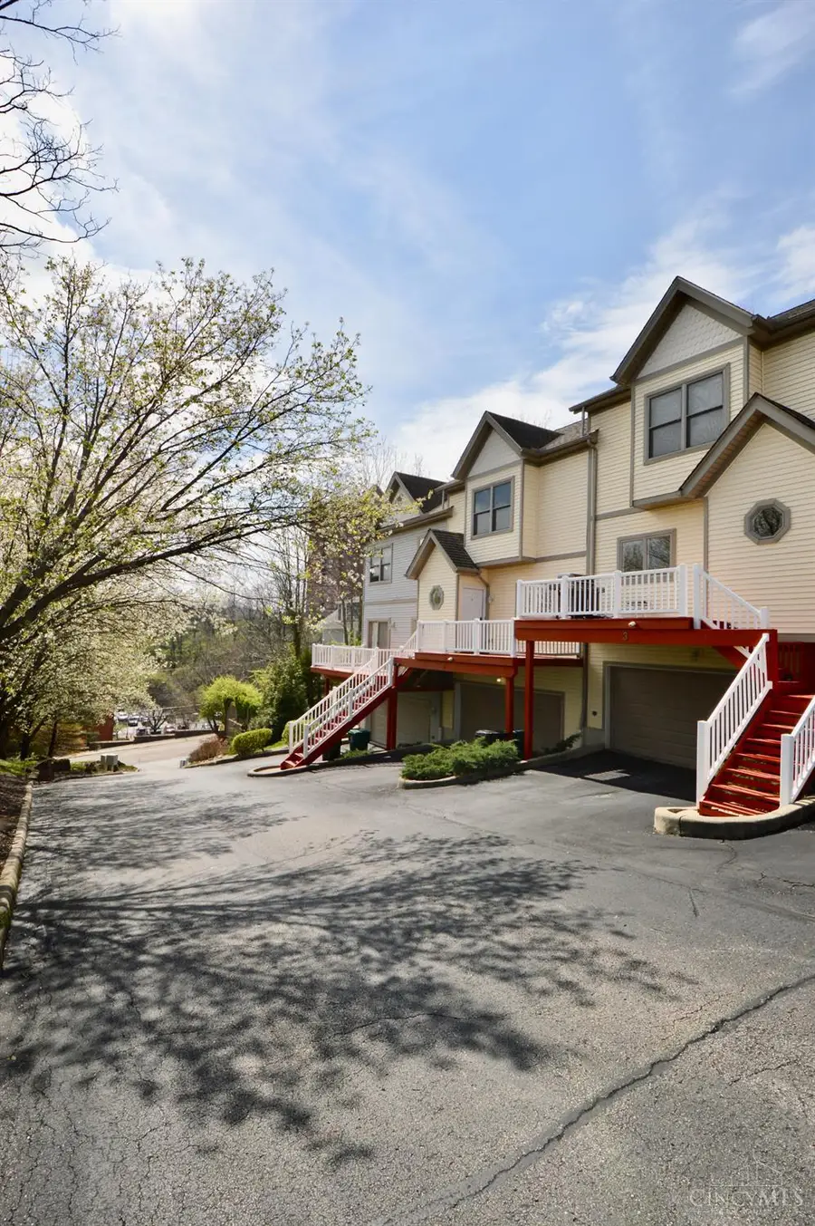 3450 Golden Avenue #2, Cincinnati, OH 45226 - #2