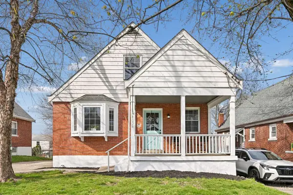 4052 Mcfarran Avenue, Cincinnati, OH 45211