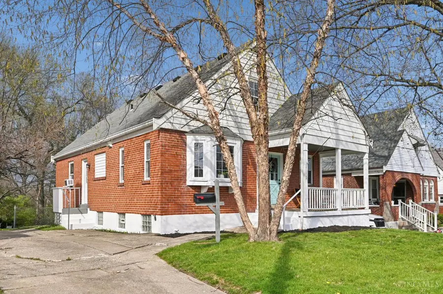 4052 Mcfarran Avenue, Cincinnati, OH 45211 - #2