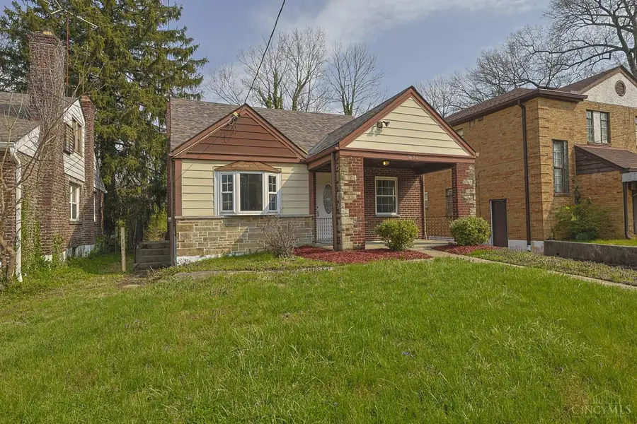 2652 Cedarbrook Drive, Cincinnati, OH 45237 - #2