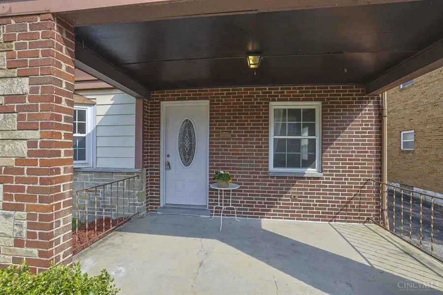 2652 Cedarbrook Drive, Cincinnati, OH 45237 - #3