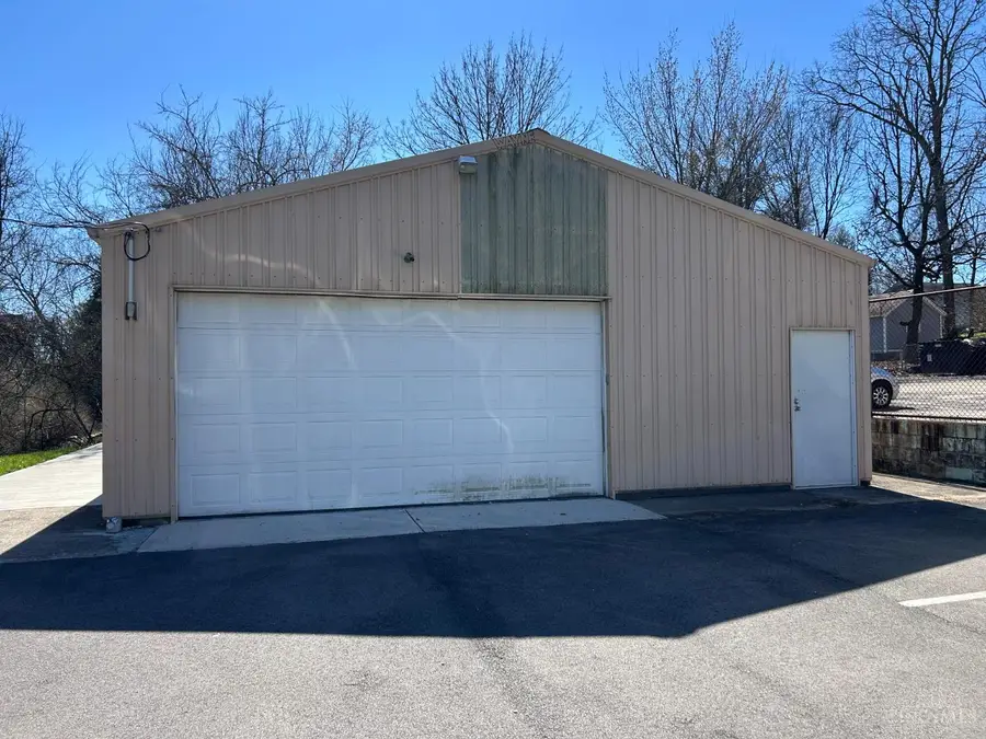 3301 Camvic Terrace, Cincinnati, OH 45211 - #3