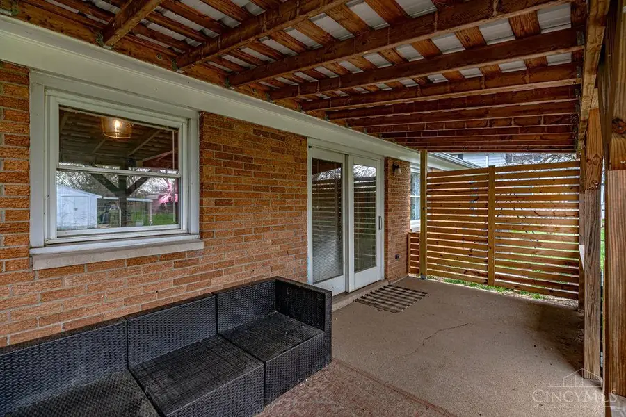 7527 Red Robin Street, Franklin, OH 45005 - #2