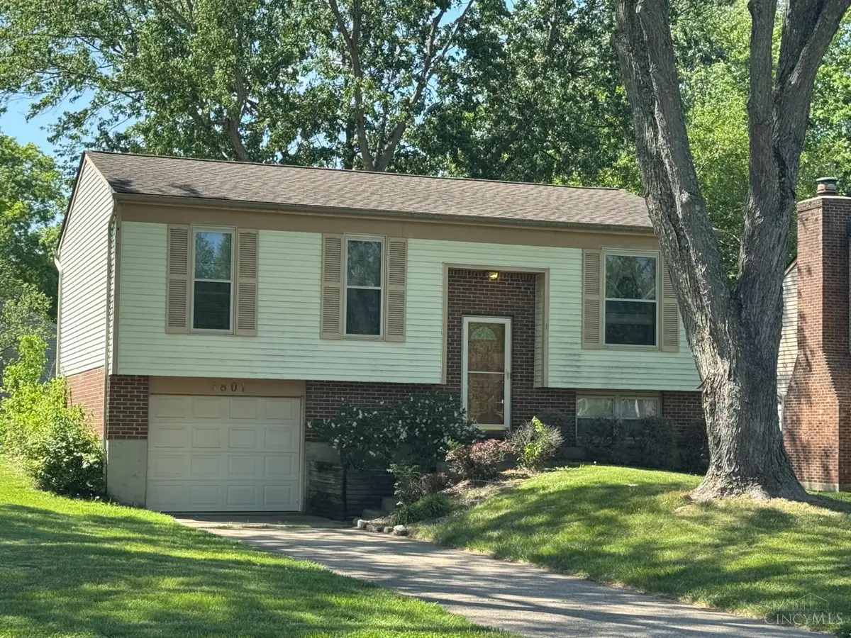 5801 Patrick Henry Drive, Mount Repose, OH 45150 - #1