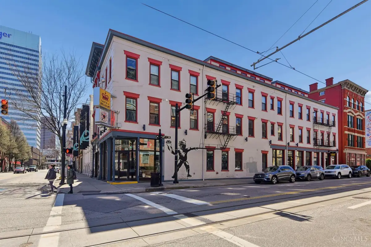 5 W Twelfth Street #1, Cincinnati, OH 45202 - #1