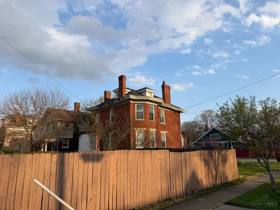 1824 W North Bend Road, Cincinnati, OH 45224 - #3