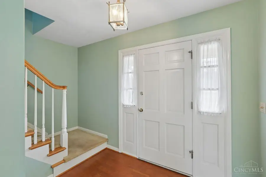 10215 Pendery Drive, Montgomery, OH 45242 - #3