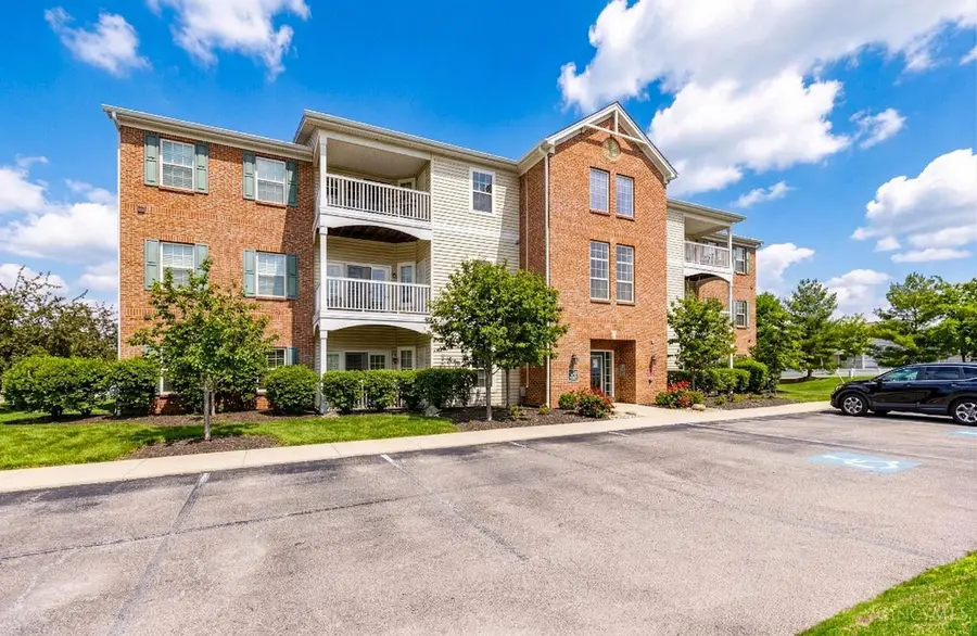 3102 Grand Falls Boulevard, Maineville, OH 45039 - #2