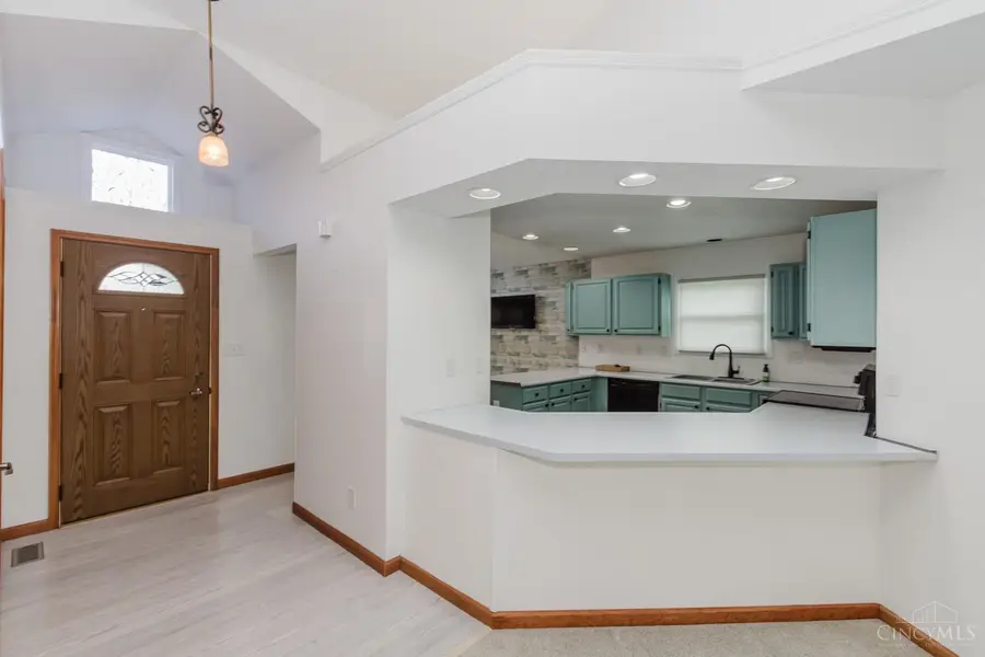 430 Craftsbury Court, Kettering, OH 45440 - #3