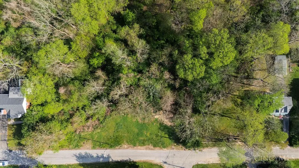 6466 Crestview Avenue, Cincinnati, OH 45213 - #1