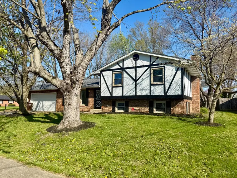 8 Oak Avenue, Trenton, OH 45067 - #2