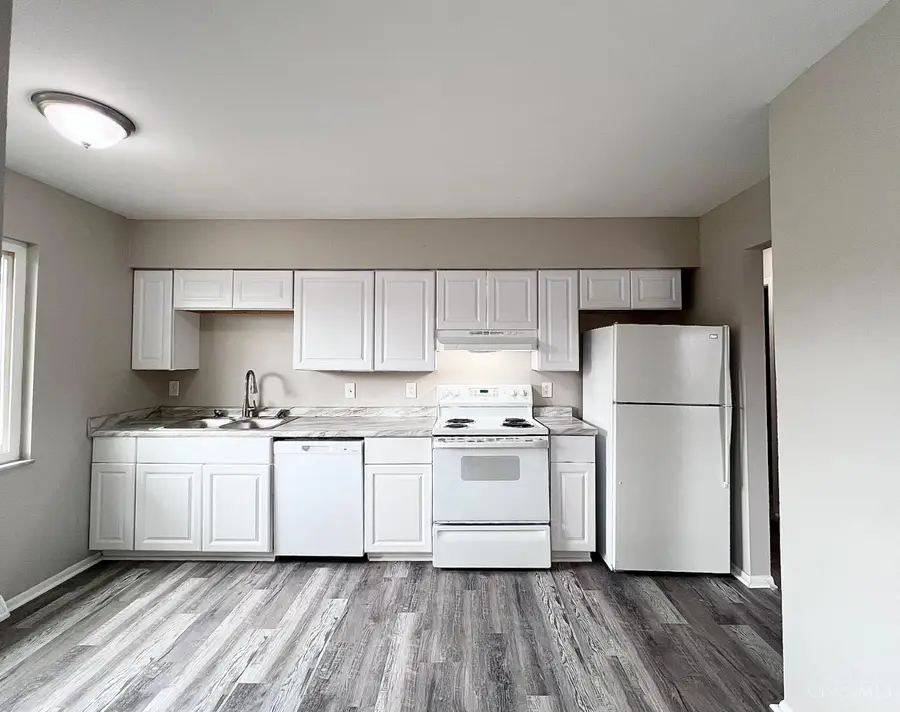 2901 W Tower Avenue, Cincinnati, OH 45238 - #3