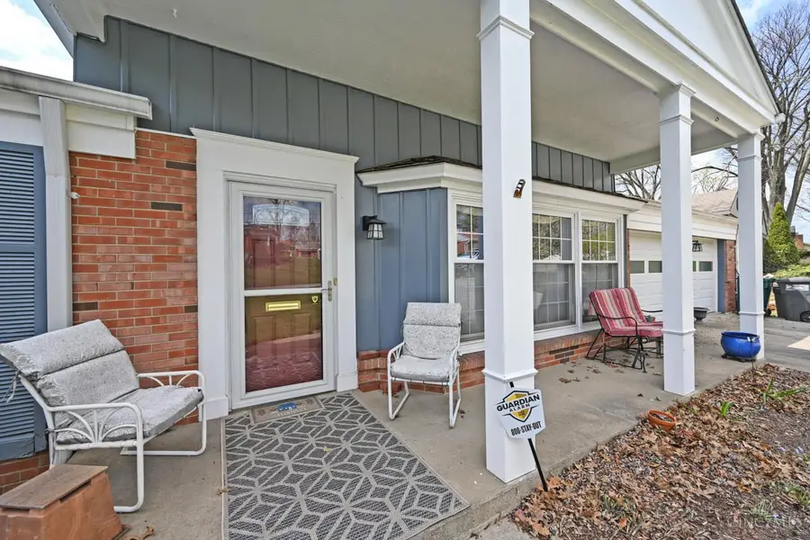 2515 Fairhill Drive, Cincinnati, OH 45239 - #2