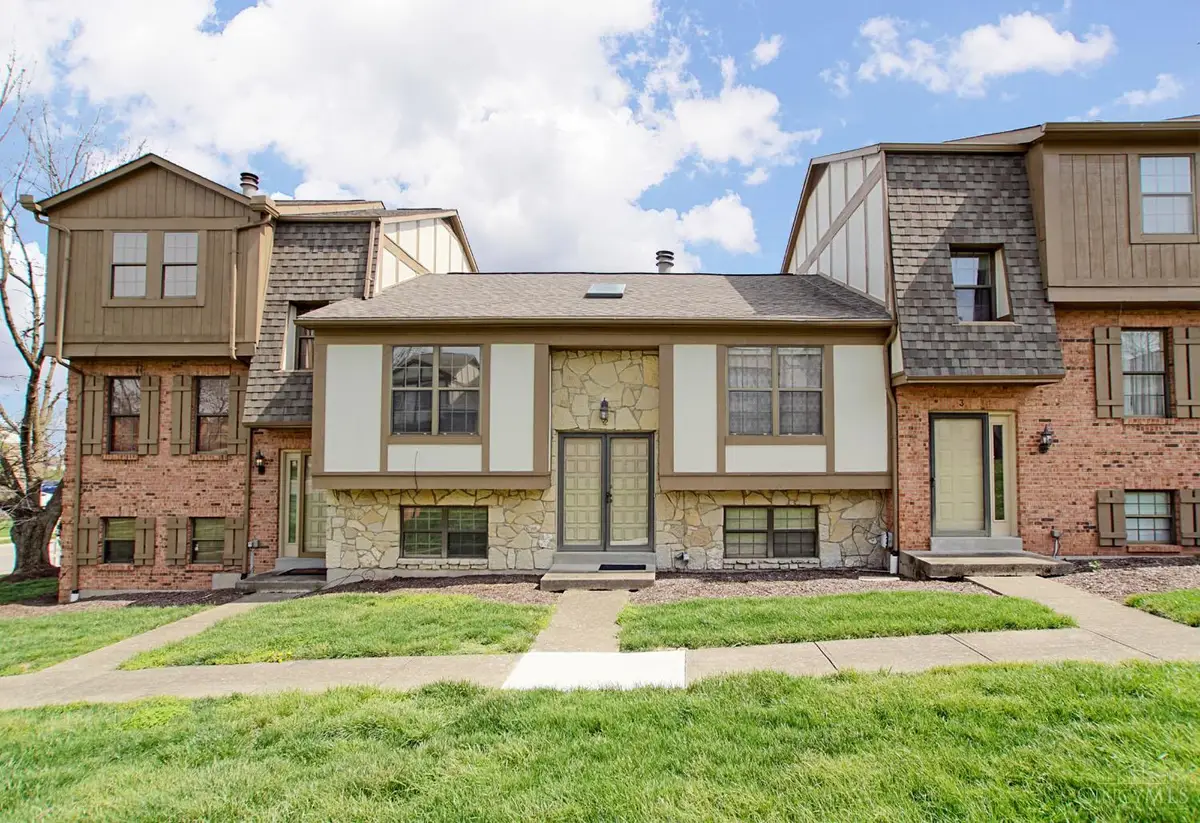 2 Fairgreen Circle, Fairfield, OH 45014 - #1