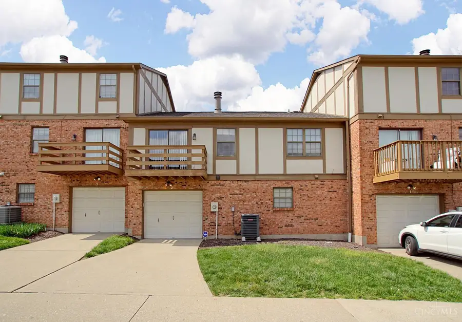 2 Fairgreen Circle, Fairfield, OH 45014 - #2