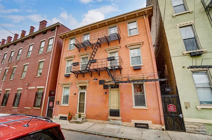 1207 Republic Street #101B, Cincinnati, OH 45202 - #2