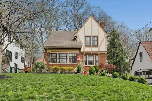 1122 Beverly Hill Drive, Cincinnati, OH 45208