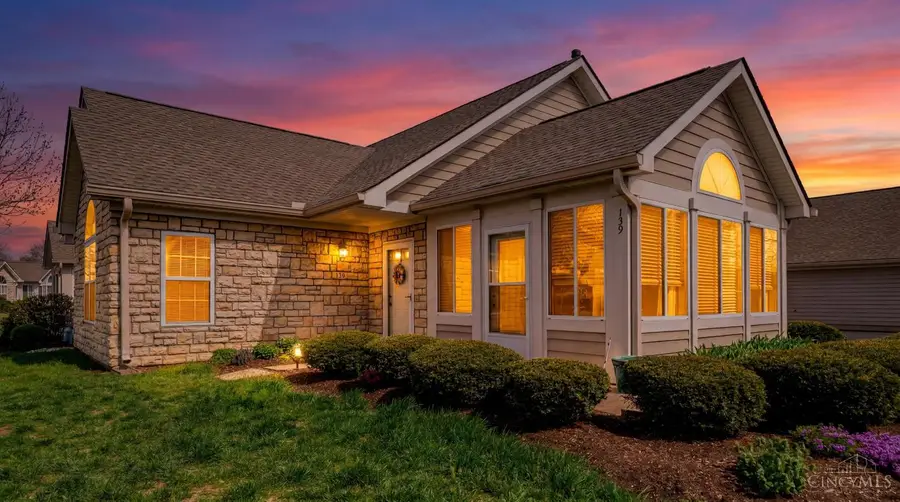 139 Edinburgh Village Drive, Washington, OH 45458 - #2