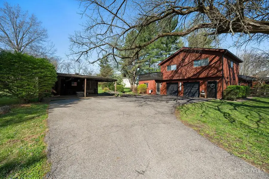 8135 Creek Woods Place, Deerfield, OH 45039 - #3