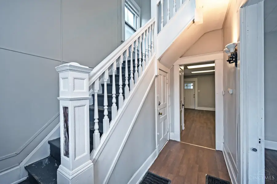 1110 Winfield Avenue, Cincinnati, OH 45205 - #2