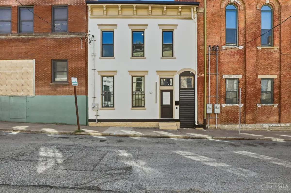 107 Corwine Street, Cincinnati, OH 45202 - #1