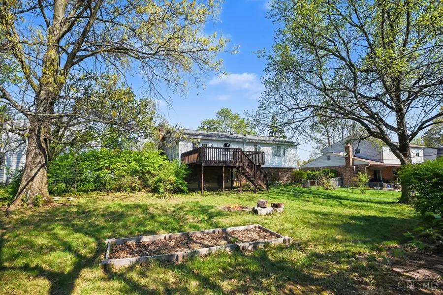 224 Sebastian Court, Delhi Hills, OH 45238 - #3