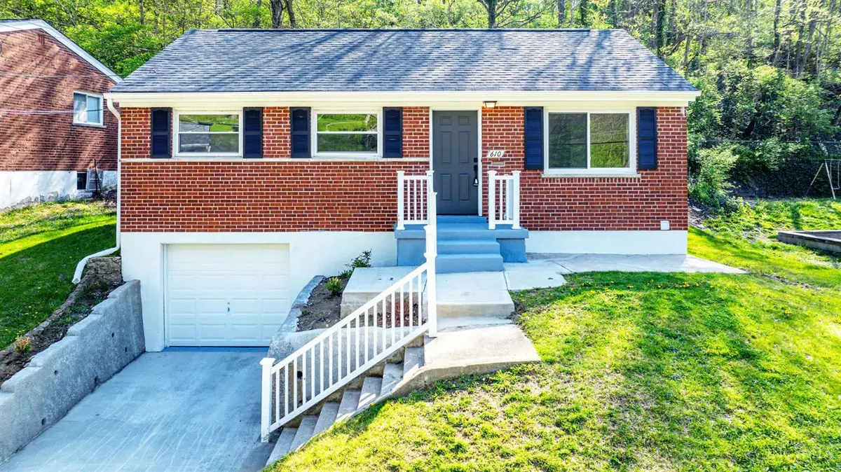 610 Fairbanks Avenue, Cincinnati, OH 45205 - #1