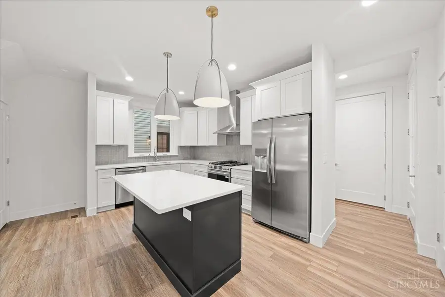 3119 Hackberry Street, Cincinnati, OH 45207 - #2