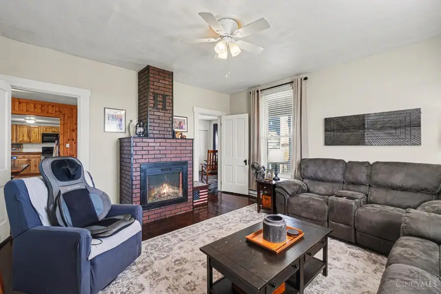 901 Oak Grove Road, Clark, OH 45146 - #2