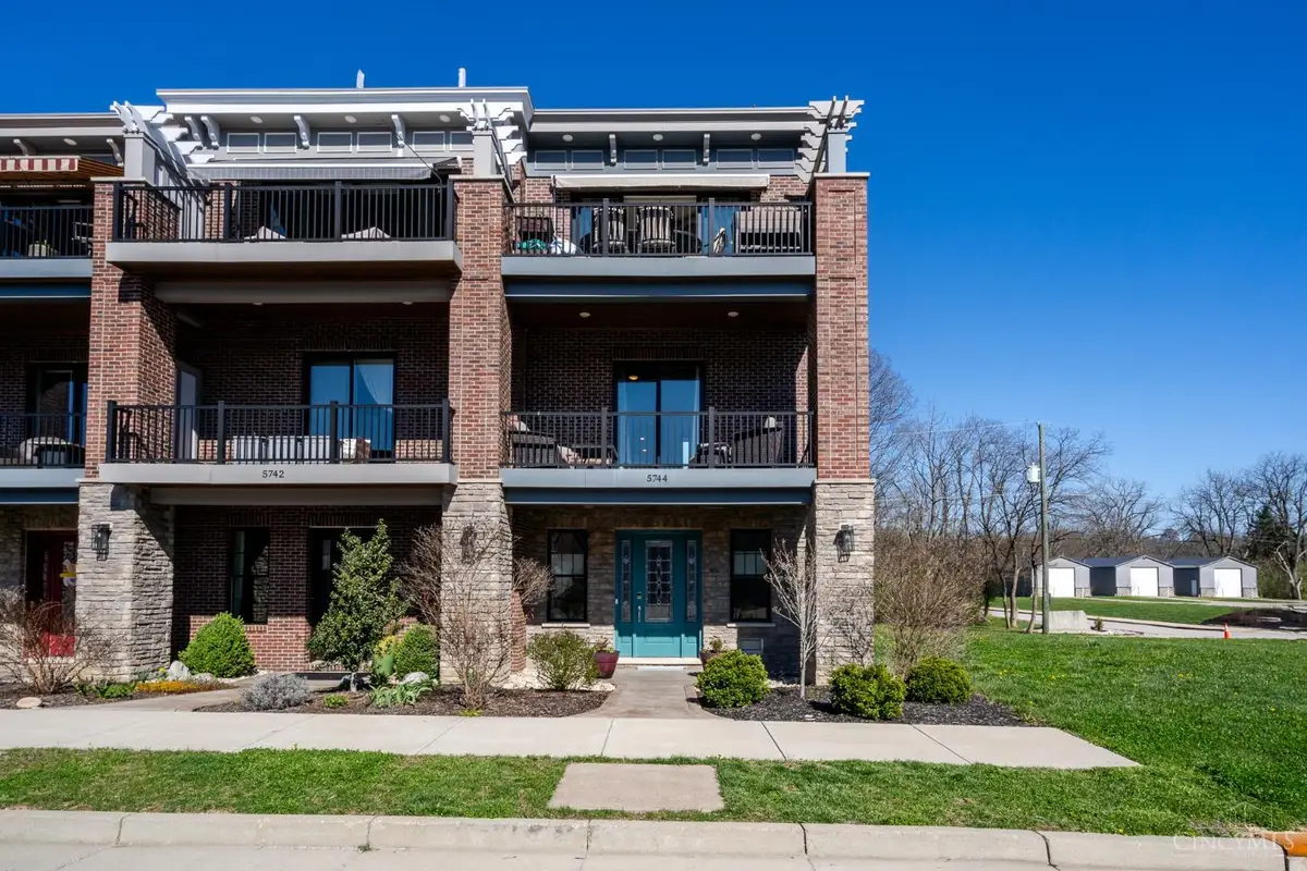 5744 Sanctuary Place, Cincinnati, OH 45230 - #1