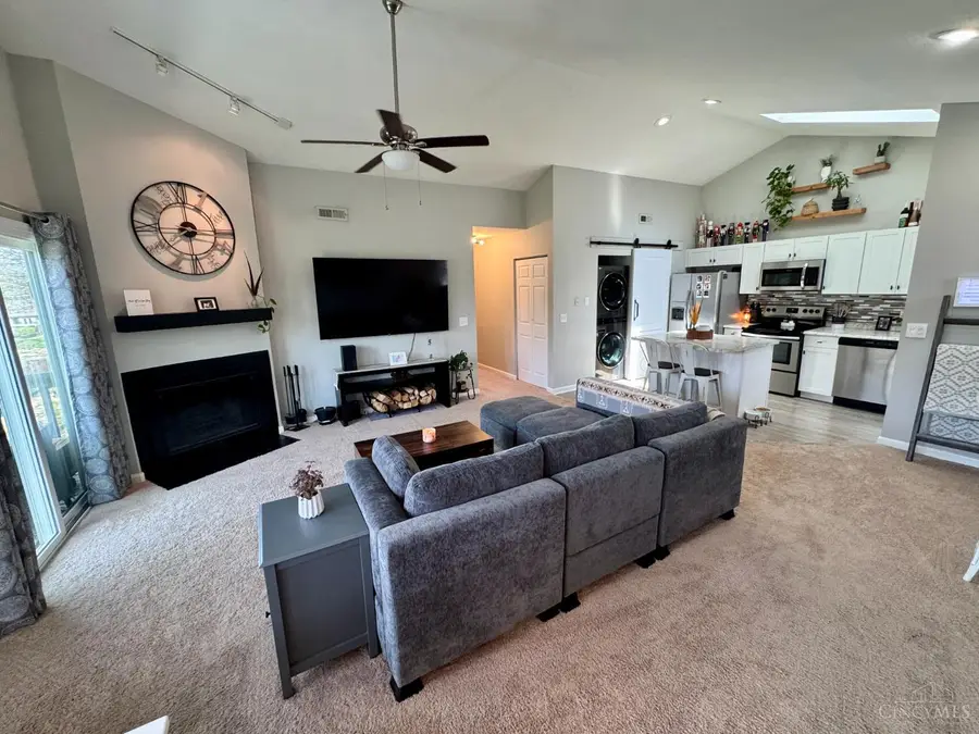241 Queens Crossing, Washington, OH 45458 - #3