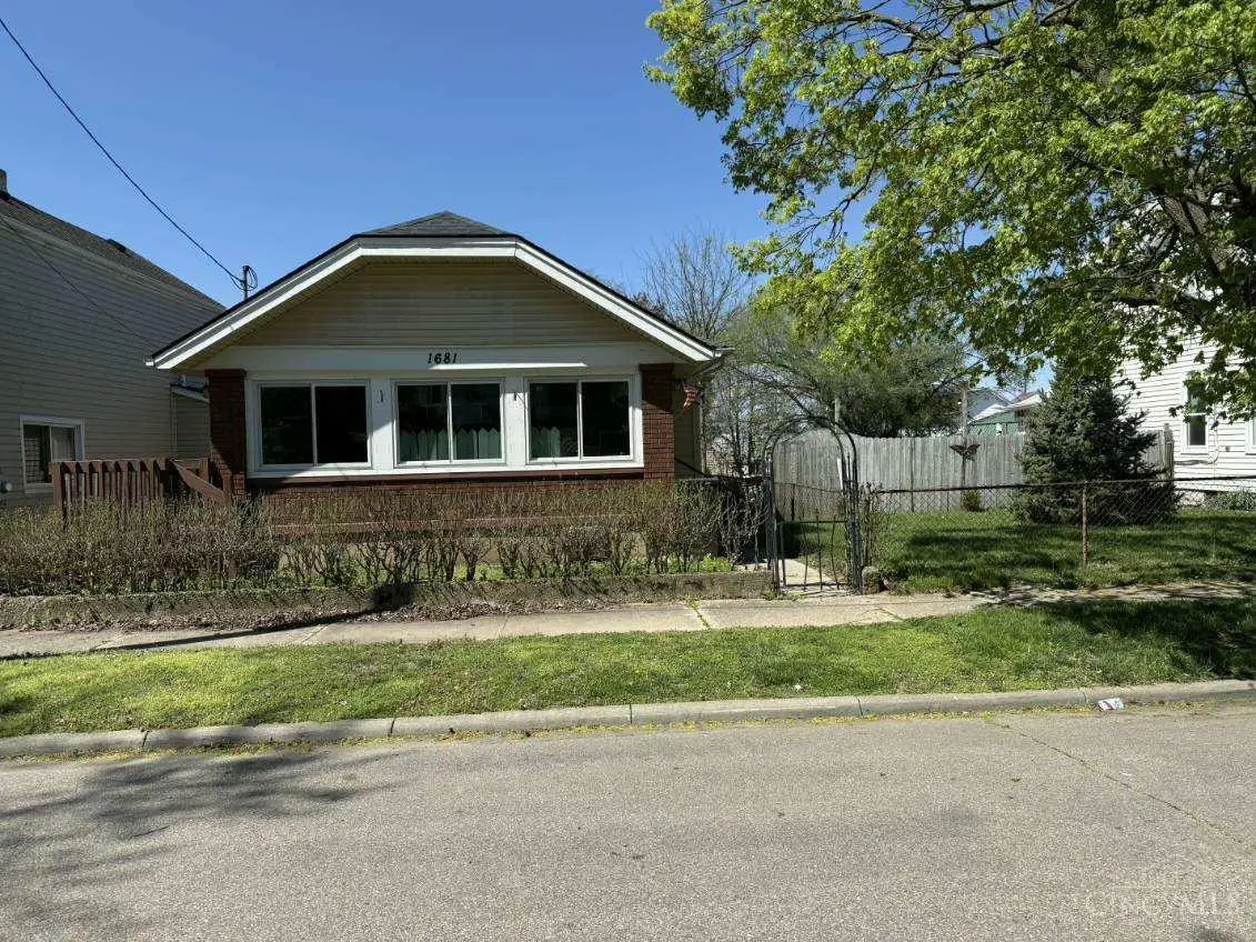 1681 Kahn Avenue, Hamilton, OH 45011 - #1