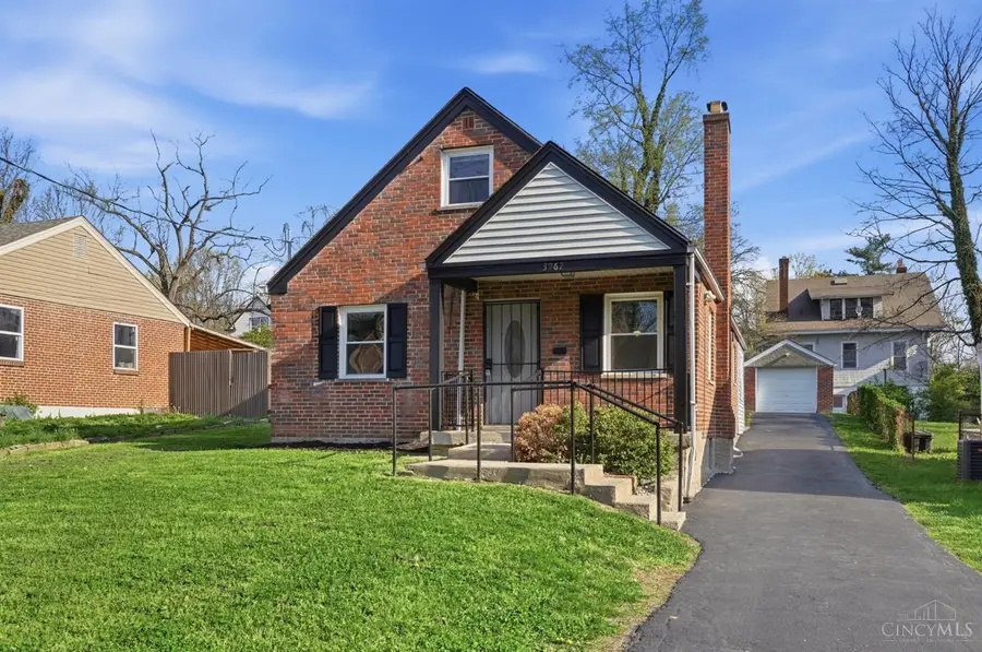 3962 Standish Avenue, Cincinnati, OH 45213 - #2