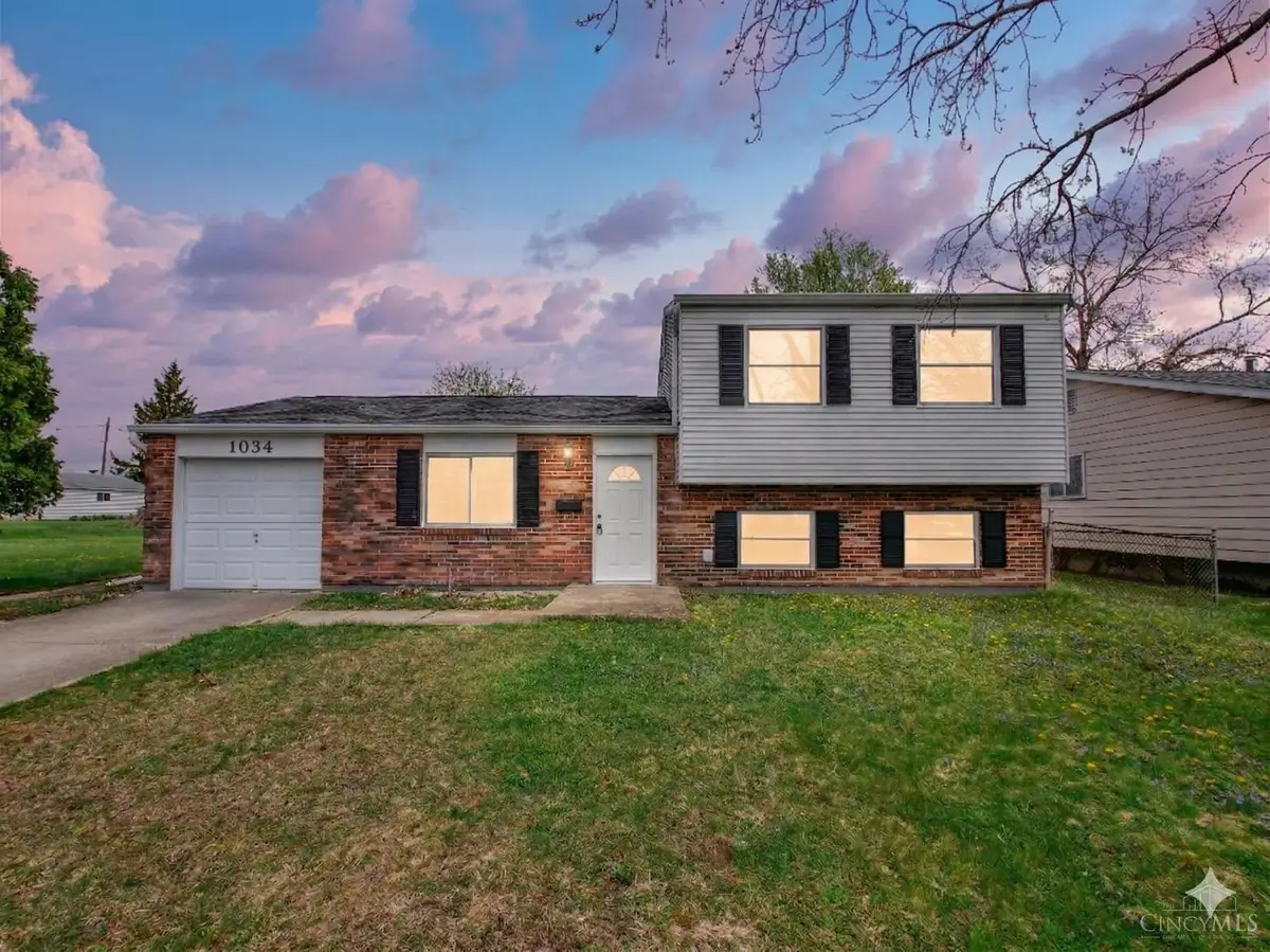 1034 W Kemper Road, Forest Park, OH 45240 - #1