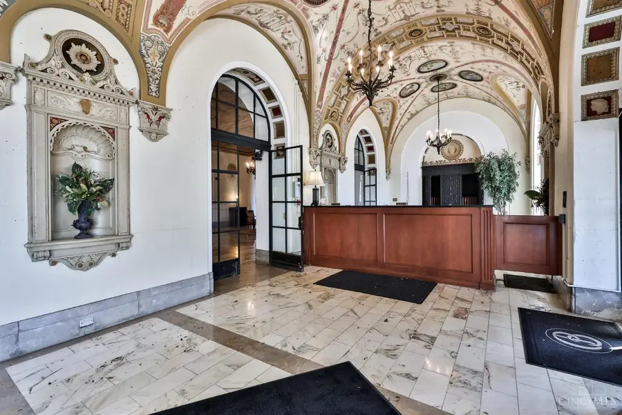 3900 Rose Hill Avenue #301A, Cincinnati, OH 45229 - #3