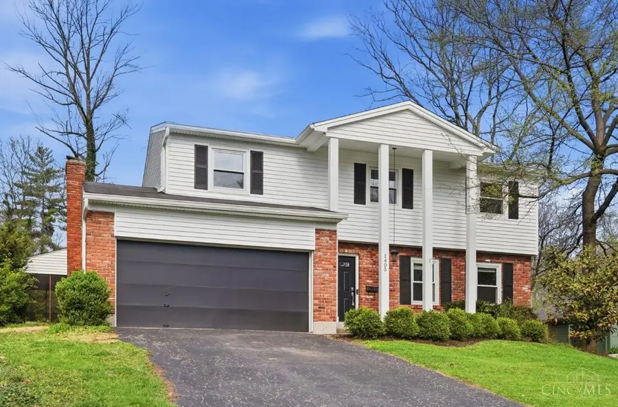 1405 Holman View Drive, Wyoming, OH 45215 - #2