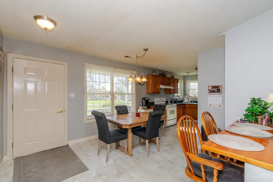 56 Kastrup Drive, Lake Lakengren, OH 45420 - #3