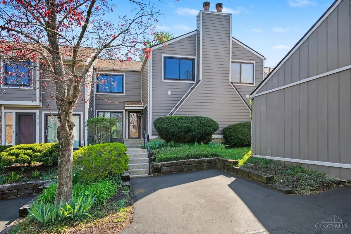 9910 Timbers Drive, Blue Ash, OH 45242 - #1