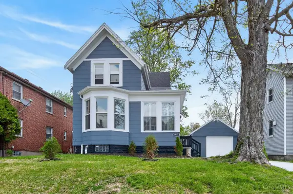 6832 Kenton Avenue, Silverton, OH 45236