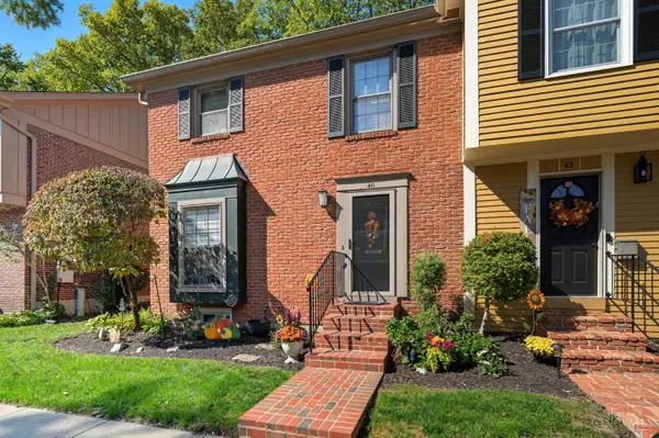 40 Nicholson Court, Washington Twp, OH 45459