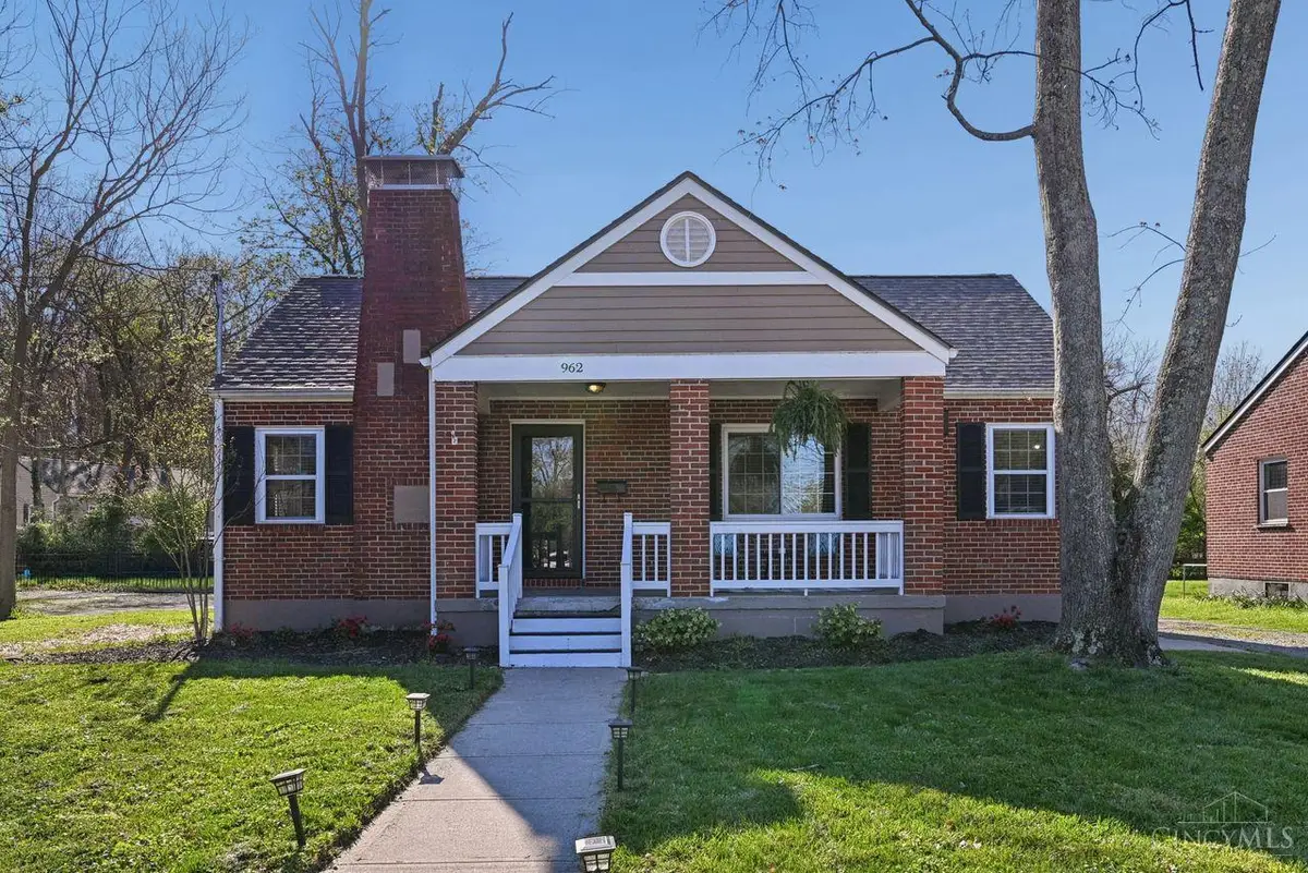 962 Helen Street, Milford, OH 45150 - #1