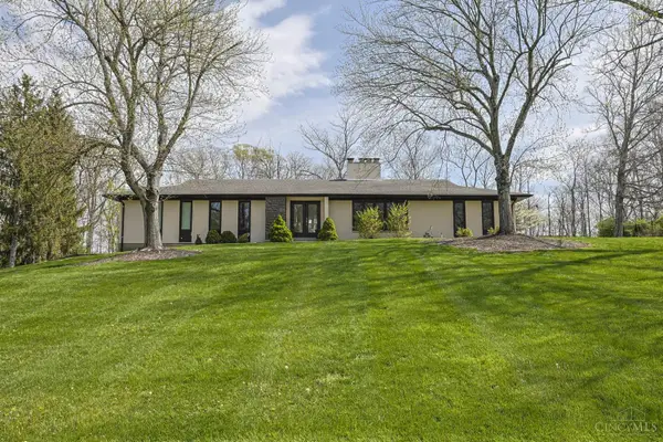 8120 N Clippinger Drive, Cincinnati, OH 45243