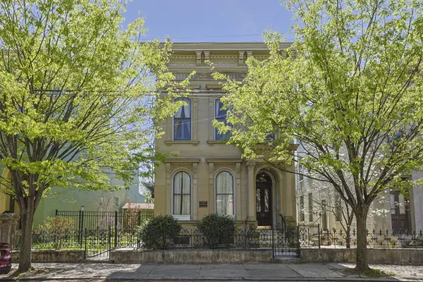 837 Dayton Street, Cincinnati, OH 45214