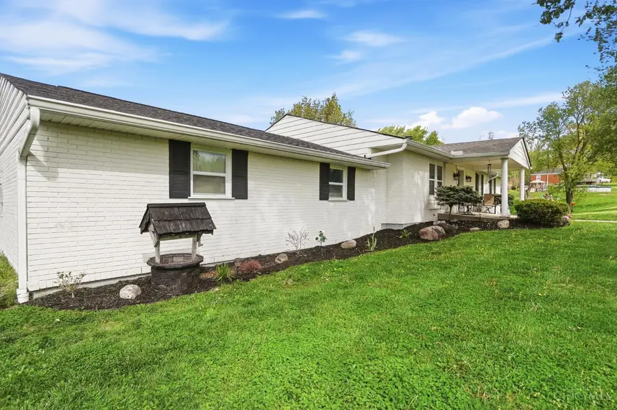 5211 Spechtview Drive, Green, OH 45248 - #3